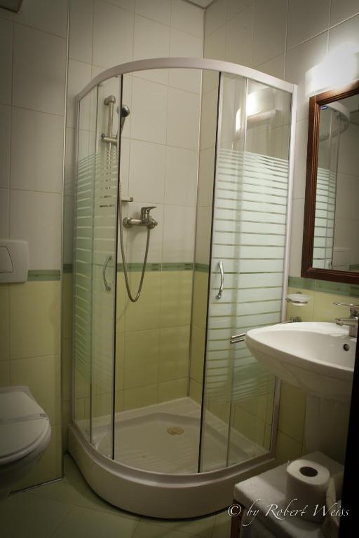 Pensiunea Vlahia Inn Moeciu De Sus Kamer foto